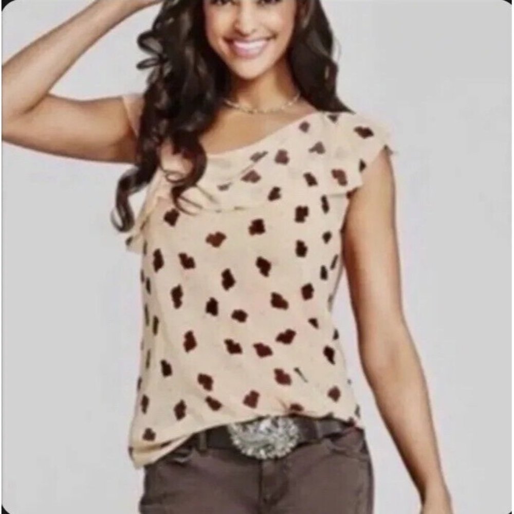 CABI Playful Me Ruffle Neck Blouse Size XSMALL Beige Floral Leaf Flutter Chiffon